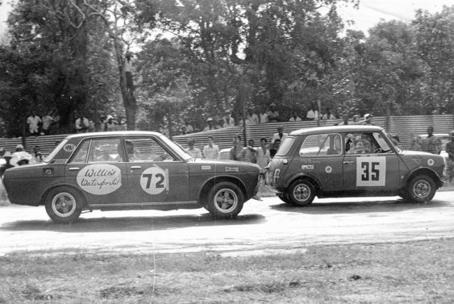 Willie Hassell chases Terry Angoy BP 1970s